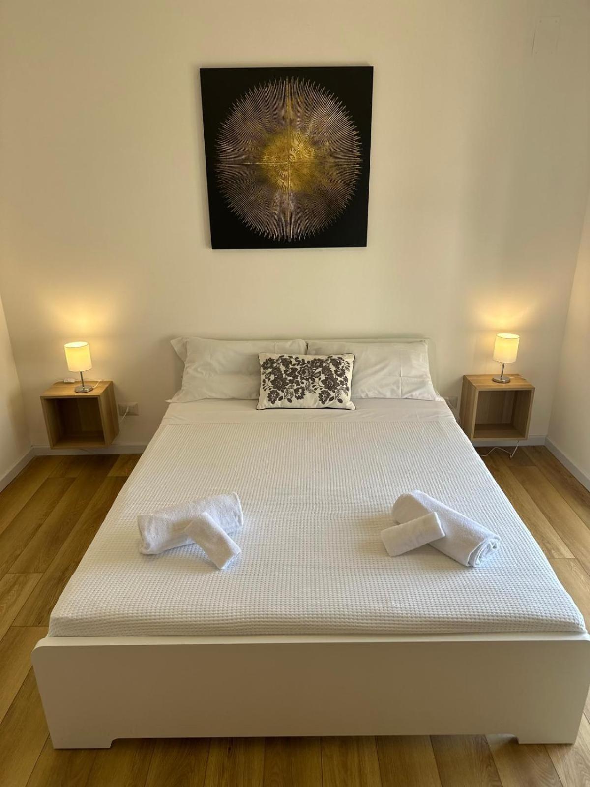 We Home Taormina Center With Parking מראה חיצוני תמונה